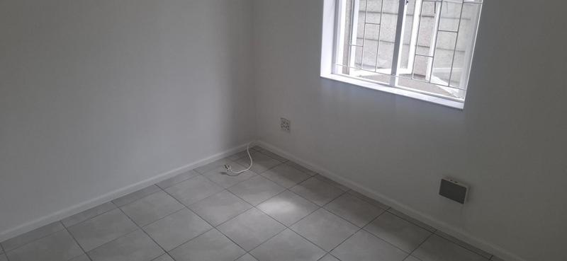 To Let 3 Bedroom Property for Rent in Groenvallei Western Cape